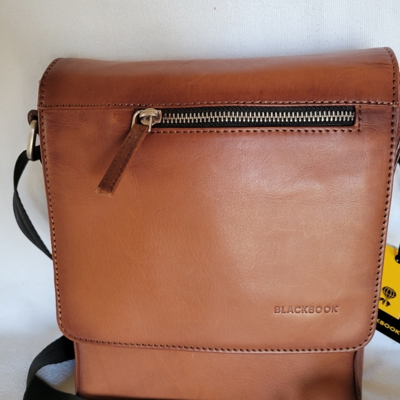 Blackbook Cognac Leather Tablet bag - Picture 2 of 11